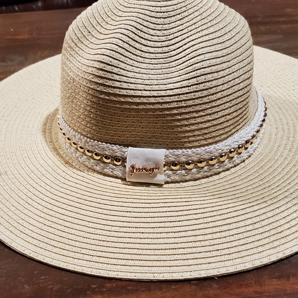 Juice couture  hat